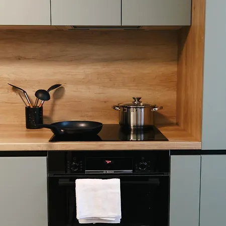 Apartment Enjoy The Stylish, Comfortable & Spacious *